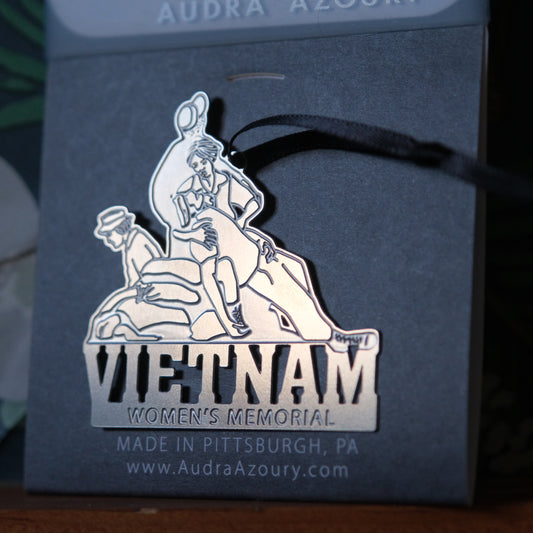 Vietnam Women's Memorial Statue
