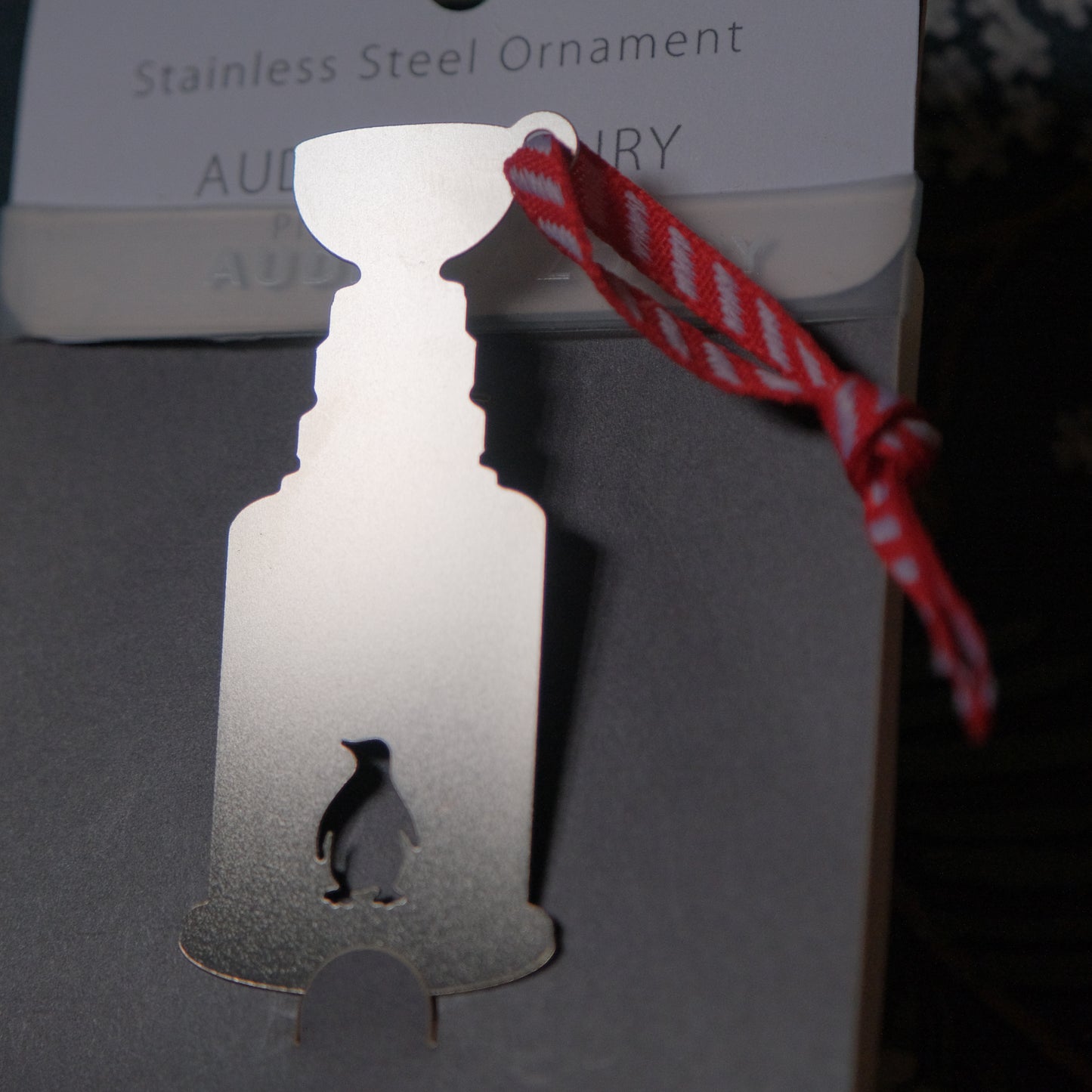 Pittsburgh Ornament | Cup with Penguin