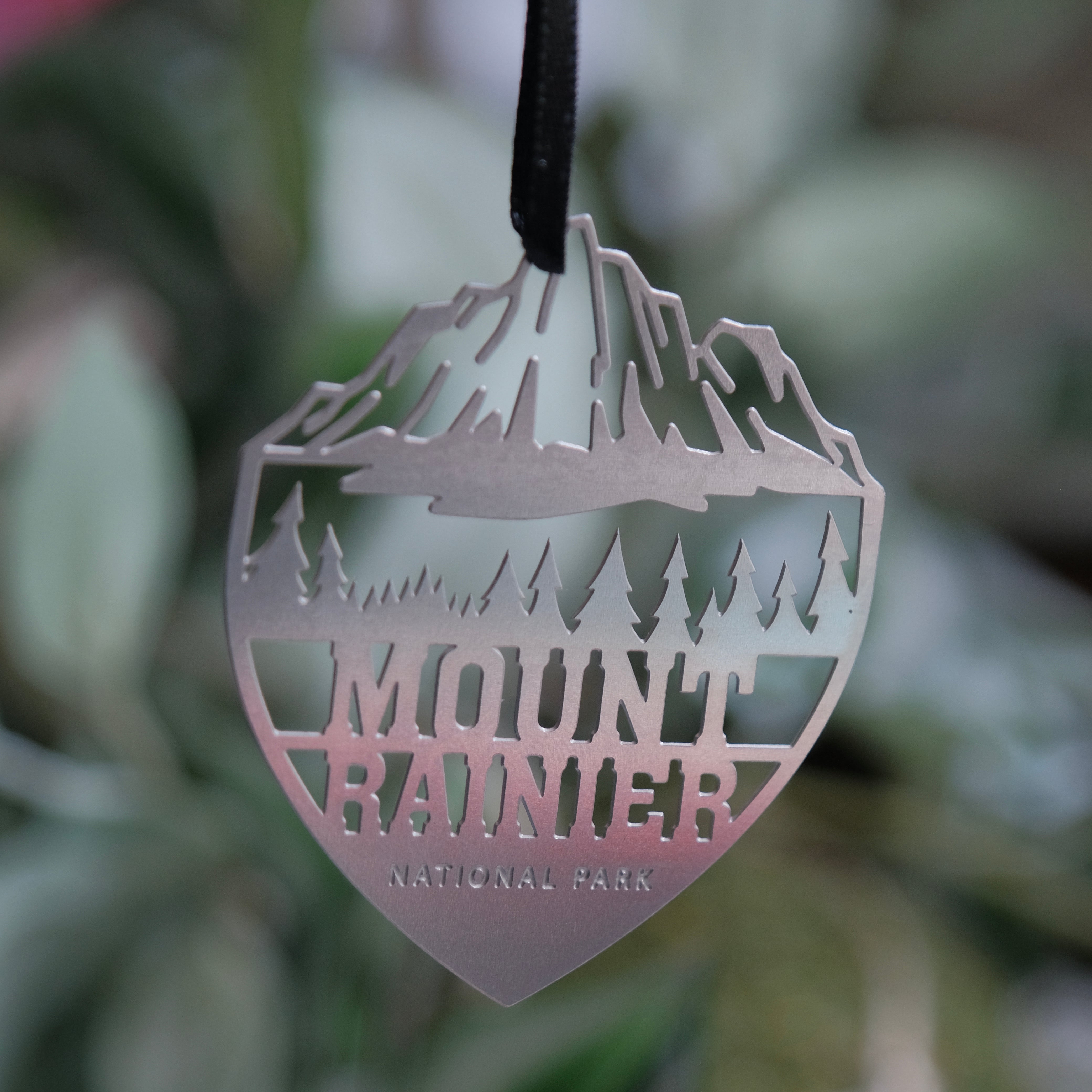 National Park Gift - Mount Rainier National Park Ornament
