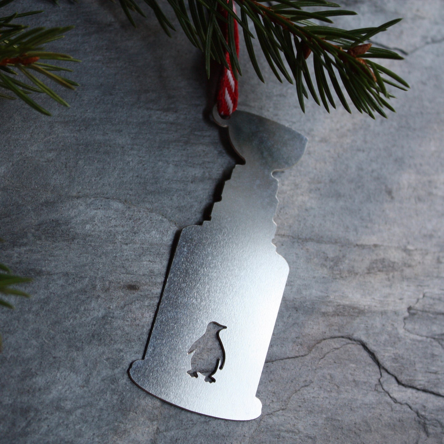 Pittsburgh Ornament | Cup with Penguin